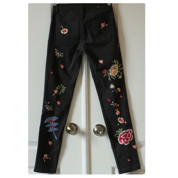 ALICE + Olivia Jane Embroidered and Studded Skinny Jeans - Picture 8 of 11